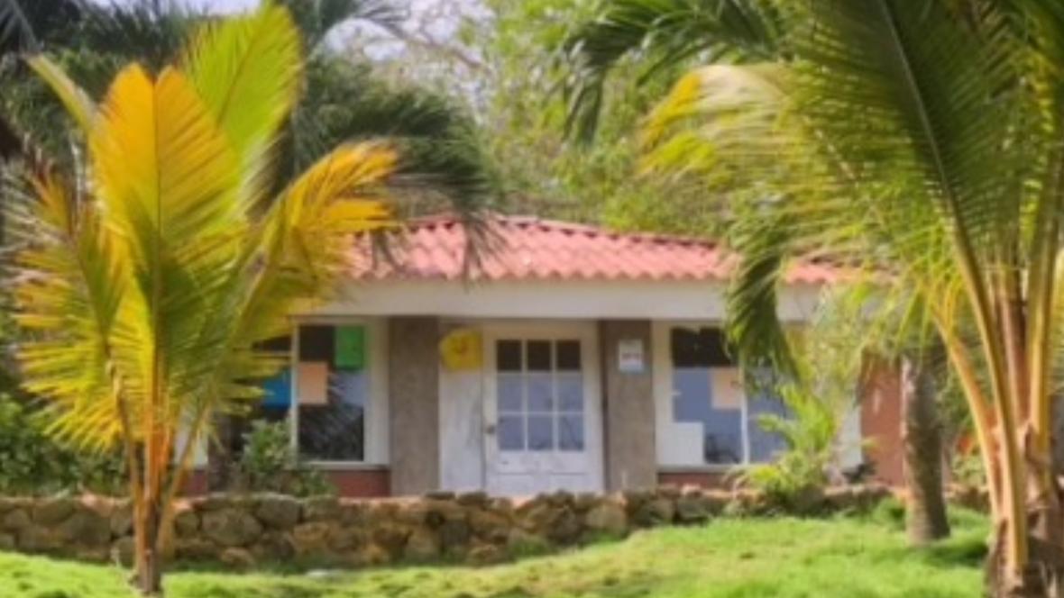 El colegio IDPHU Campestre Bilingüe, ubicado en Puerto Colombia, fue saqueado. 