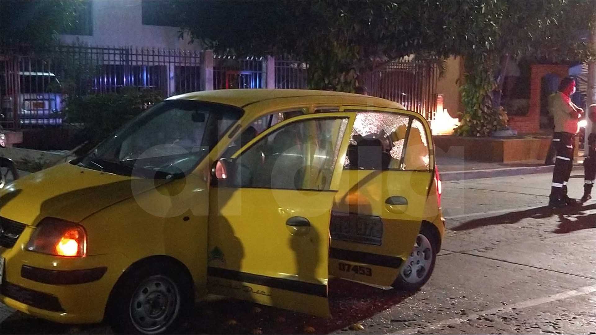 El taxi atacado a bala