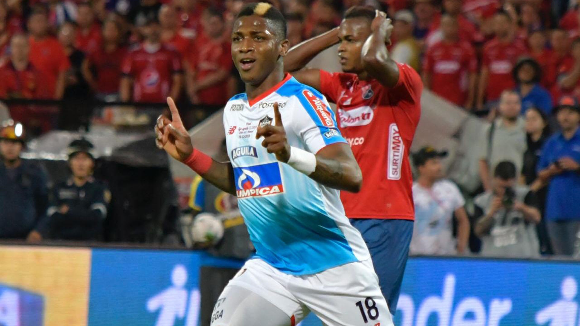Yony González celebra el gol que le dio el título a Junior en el año 2018
