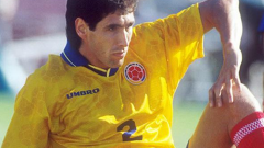 Andrés Escobar durante un partido de la Copa Mundo de 1998