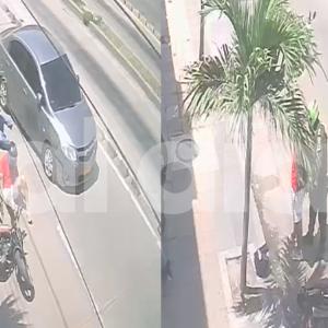 Los ladrones en el momento exacto que chocaron con un vehículo particular y cuando llegó la Policía