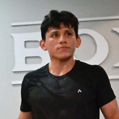 Luis Quiñones, boxeador colombiano. 