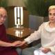El Dalái Lama junto a la cantautora Lady Gaga.