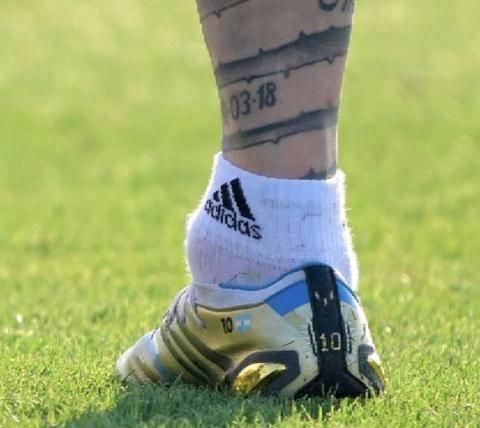 La impactante imagen del tobillo de Messi a horas del debut de Argentina en Catar 2022